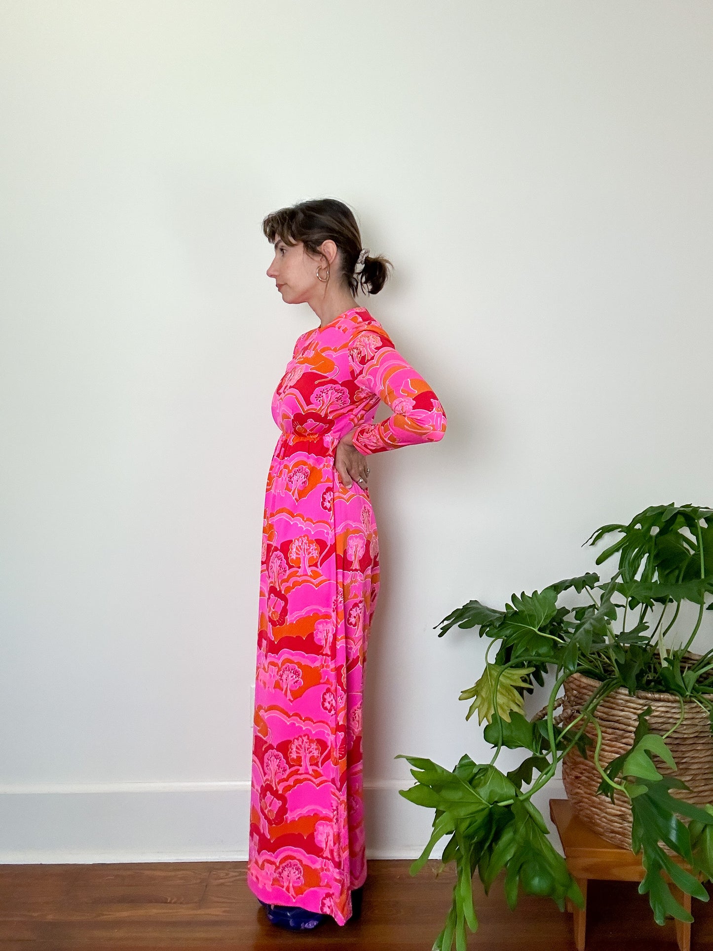 1960s Lounging Lions Print Neon Maxi Dress