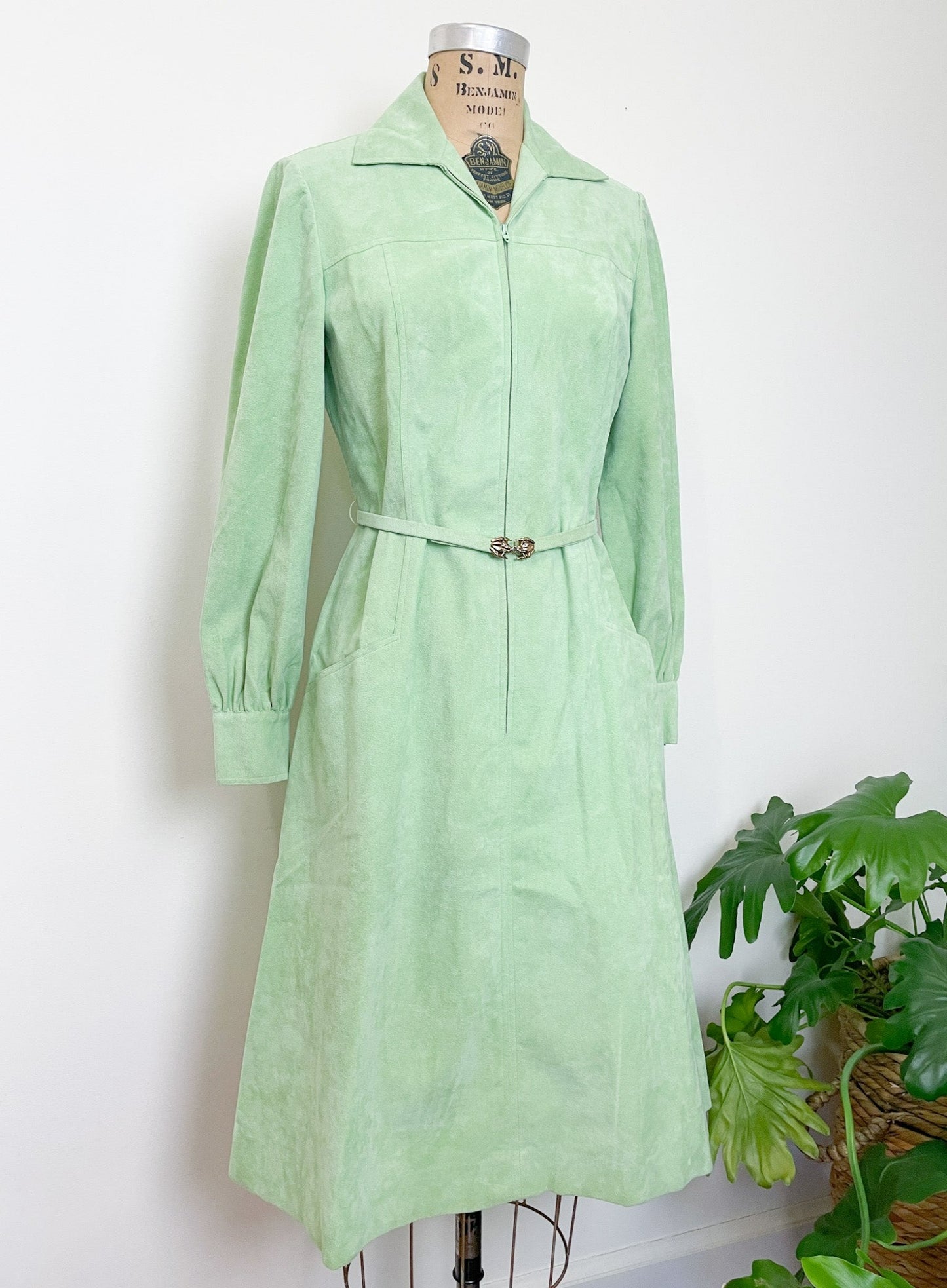 1970s Mollie Parnis Studio Ultrasuede Shirtdress